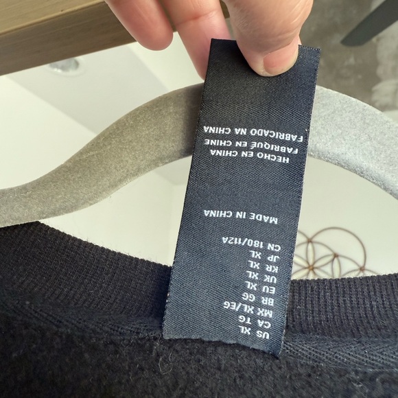 Disney x Forever 21 Japanese Mickey Mouse Sweatshirt XL Black Retro Streetwear - Picture 4 of 7